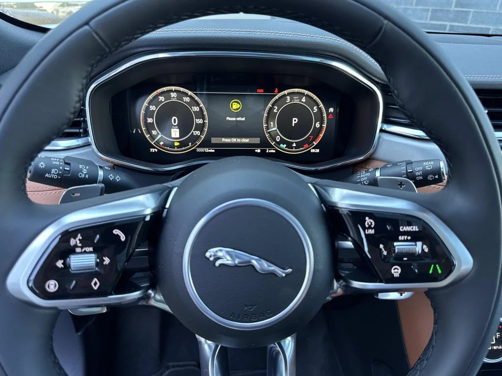 2026 Jaguar F-Pace R-Dynamic S - Photo 27