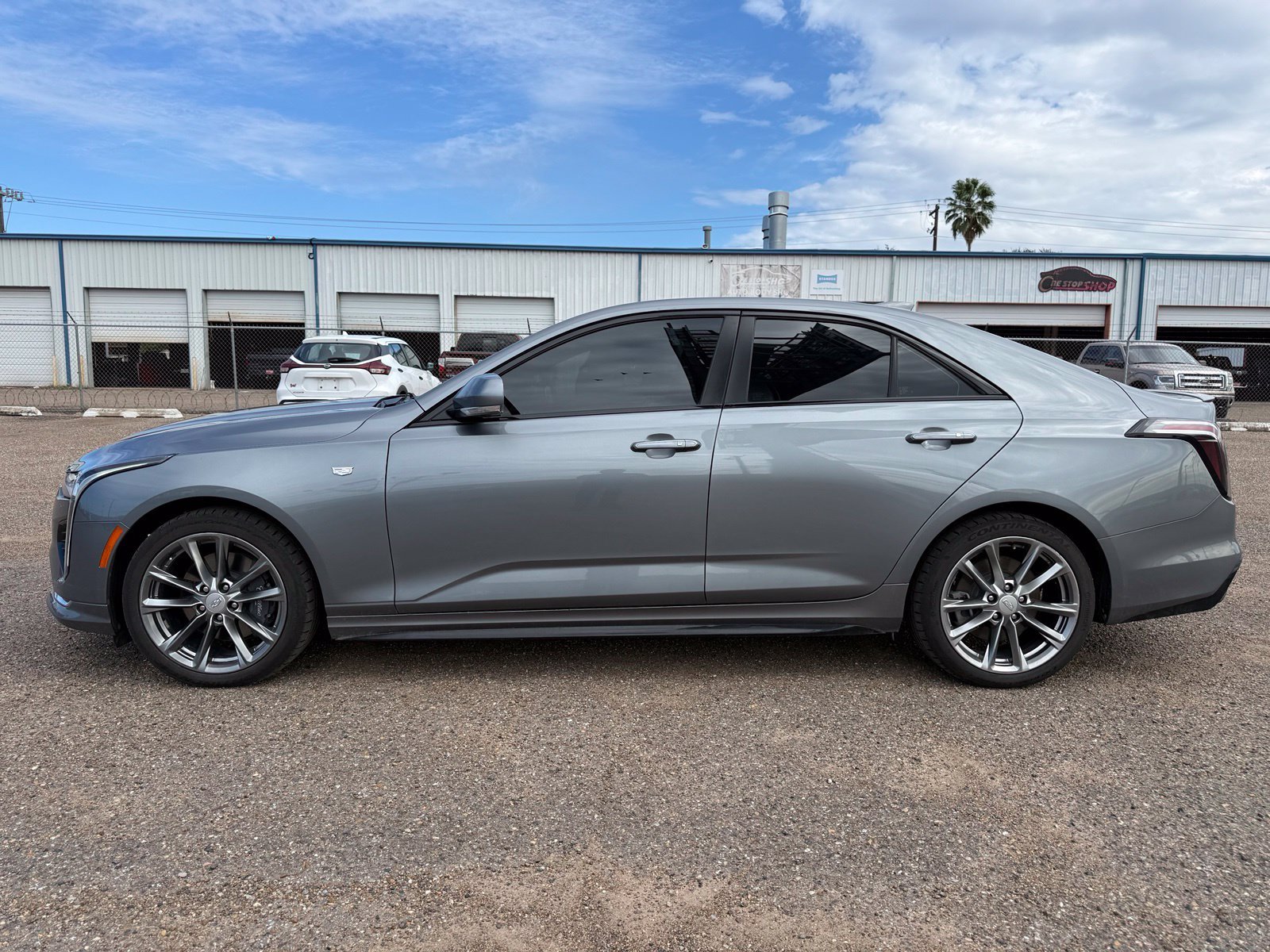 Used 2020 Gray Cadillac Sport image 3