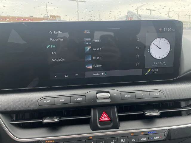 2025 Kia K4 LXS - Photo 22