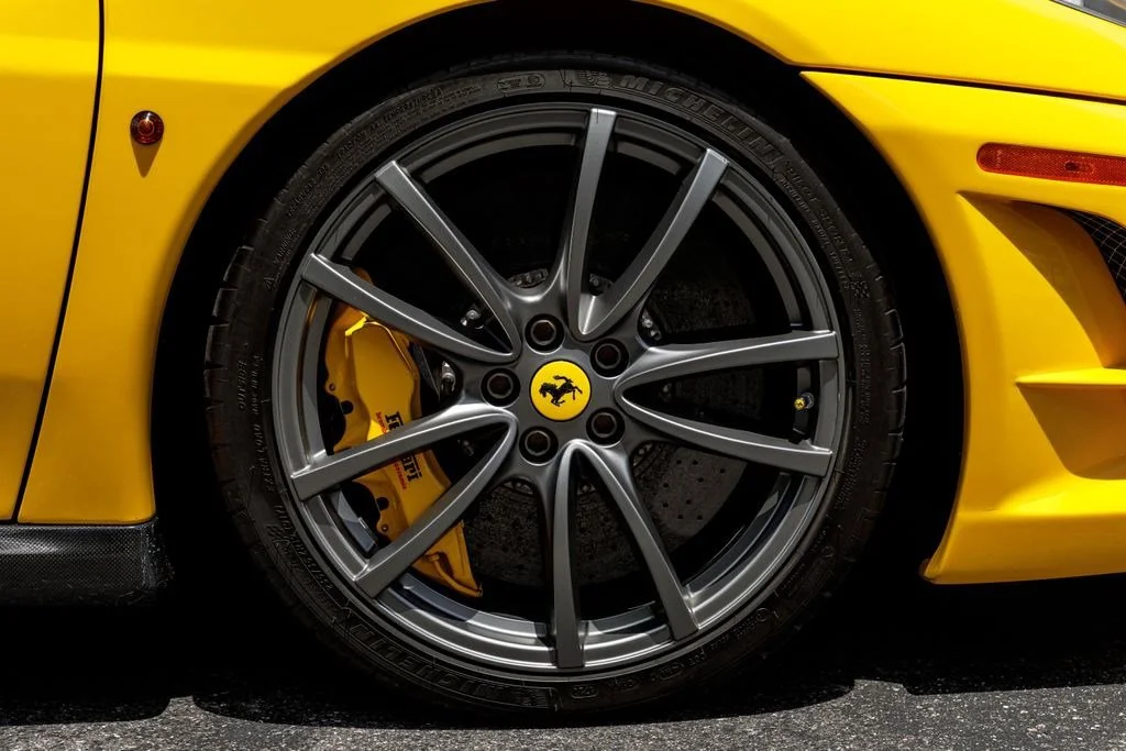 Used 2008 Giallo Modena Ferrari Scuderia image 38
