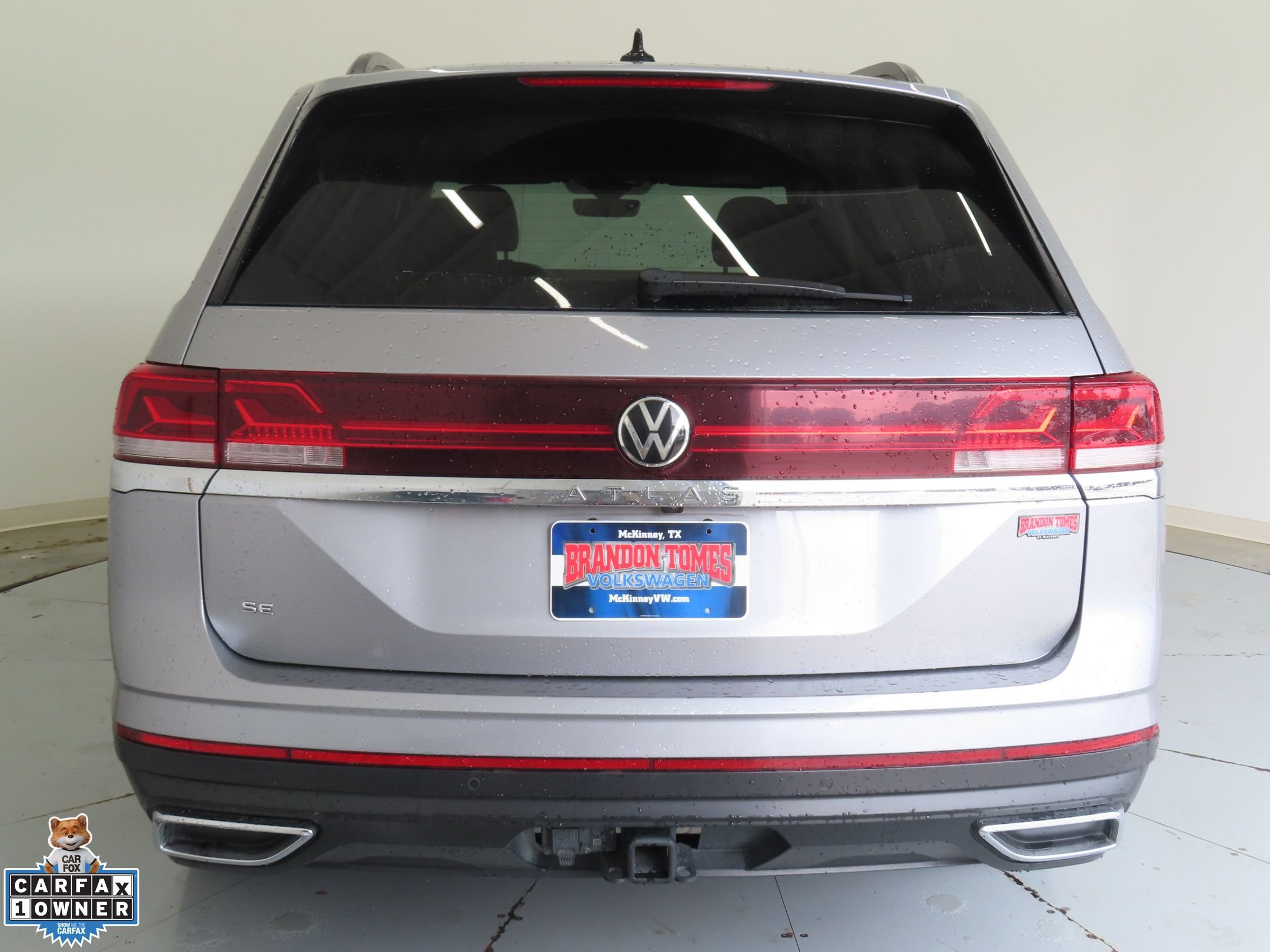 Used 2024 Silver Volkswagen 2.0T SE w/Technology image 4