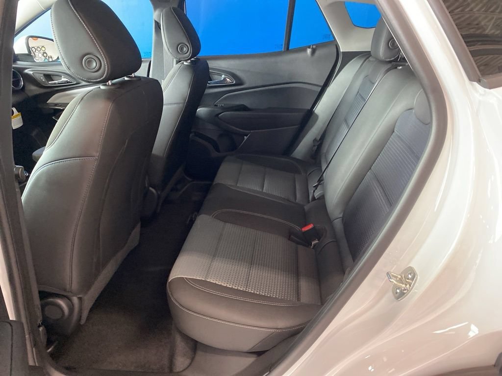 New 2026 Summit White Chevrolet LT image 12