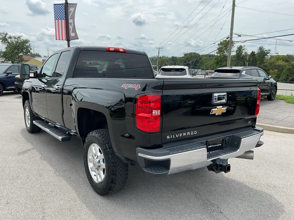 Used 2015 Black Chevrolet LT image 12
