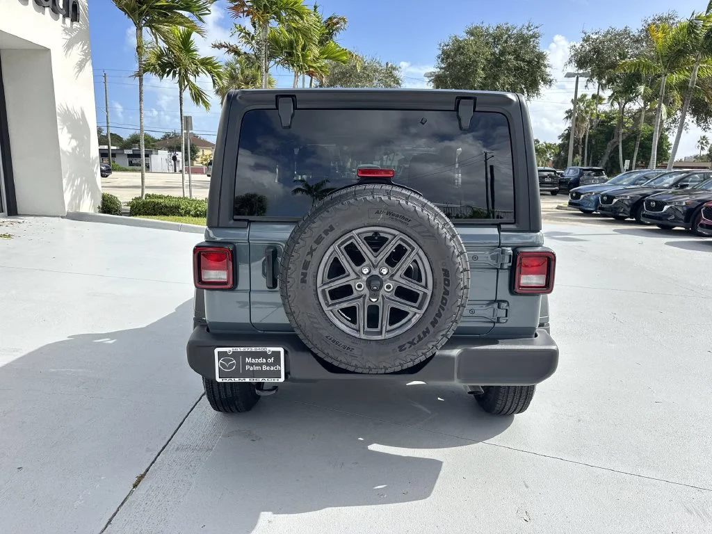 Used 2026 Gray Jeep Sport S image 2