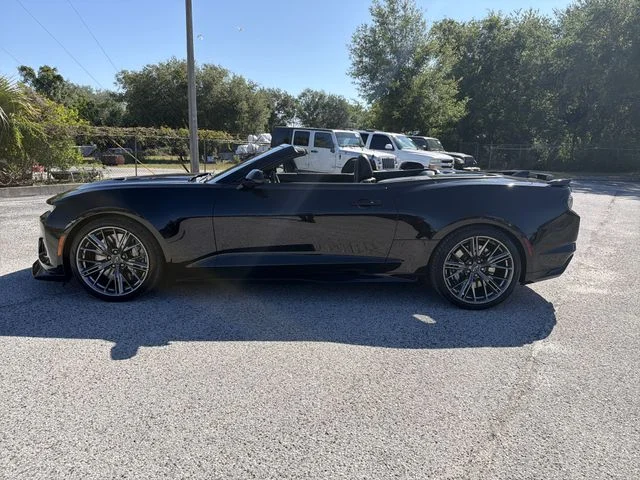 Used 2023 Black Chevrolet ZL1 image 7
