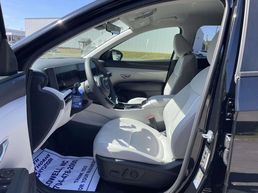 New 2026 Black Hyundai SEL image 16