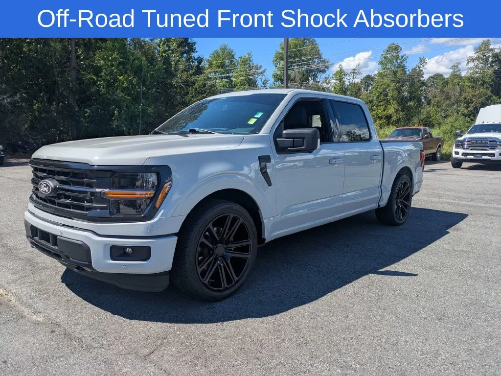 Used 2024 White Ford XLT image 8