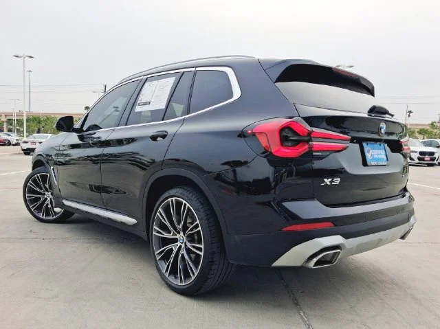 Used 2024 Black BMW sDrive30i image 5