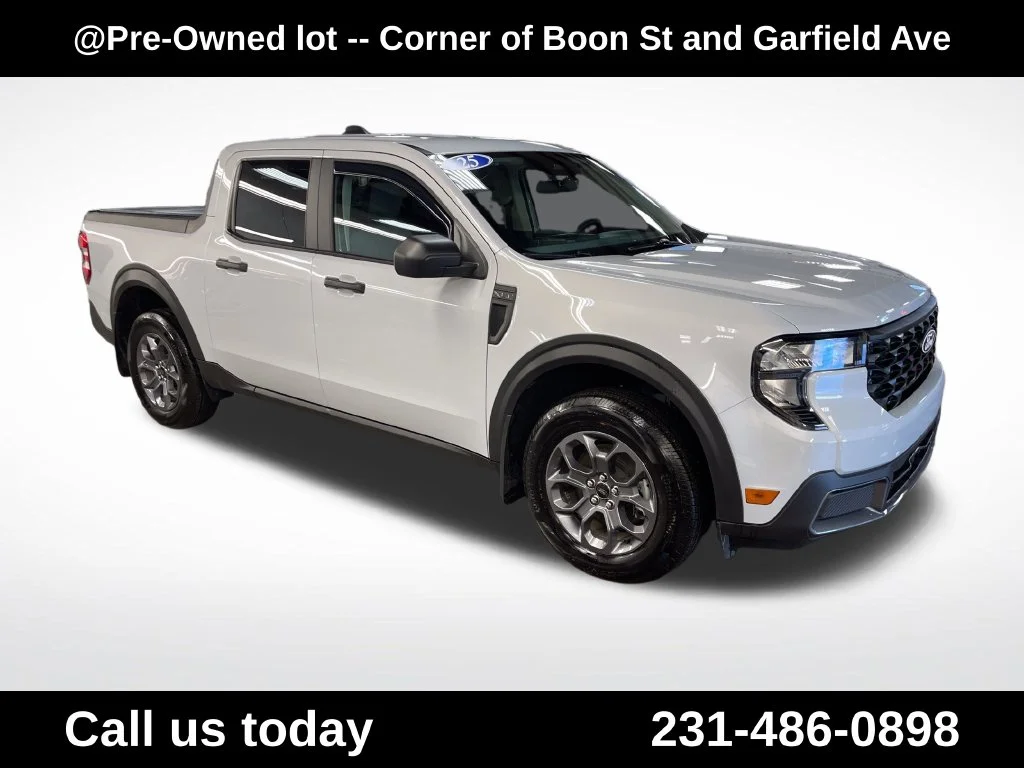 Used 2025 White Ford XLT image 7