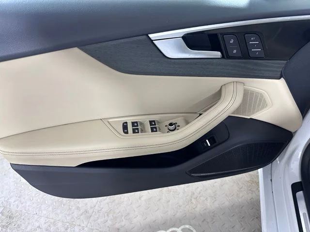 Used 2022 White Audi Premium Plus image 20