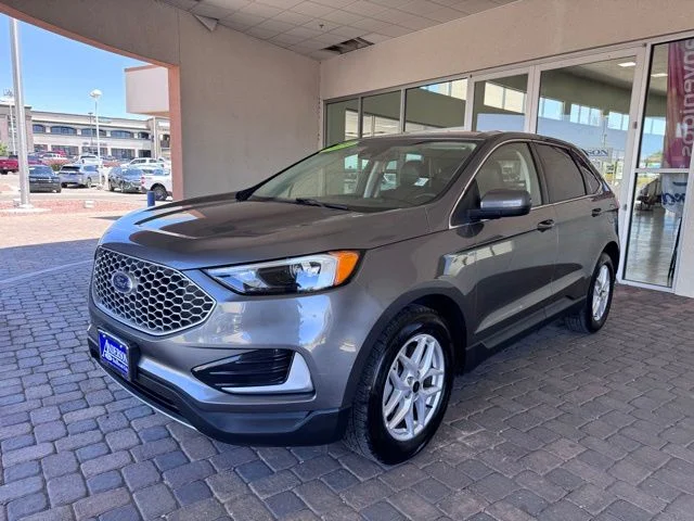2024 Ford Edge SEL AWD's photo