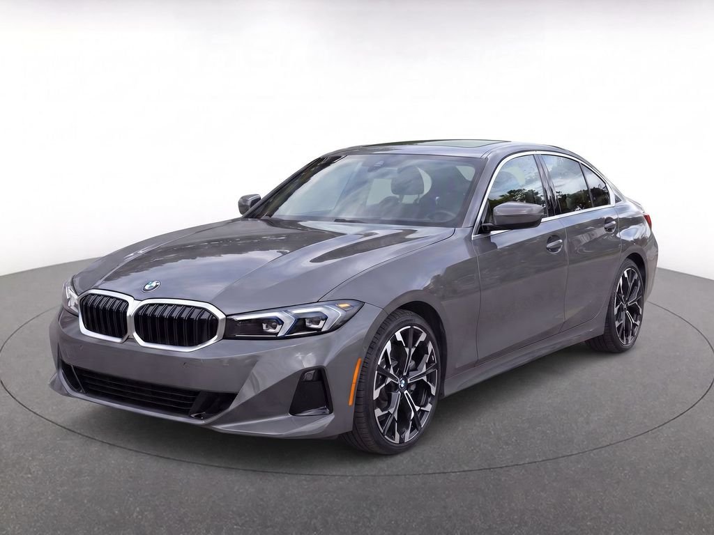 New 2026 Skyscraper Grey Metallic BMW 330i xDrive image 3