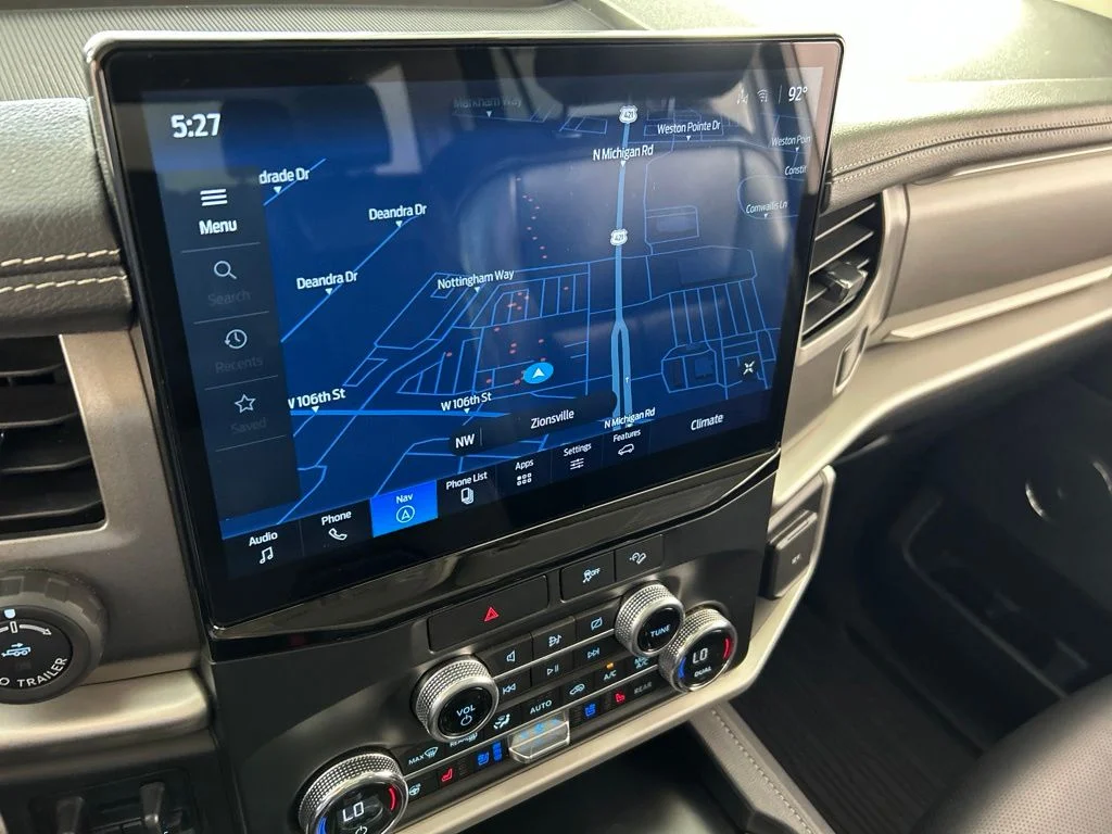 Used 2022 Black Ford XLT image 19