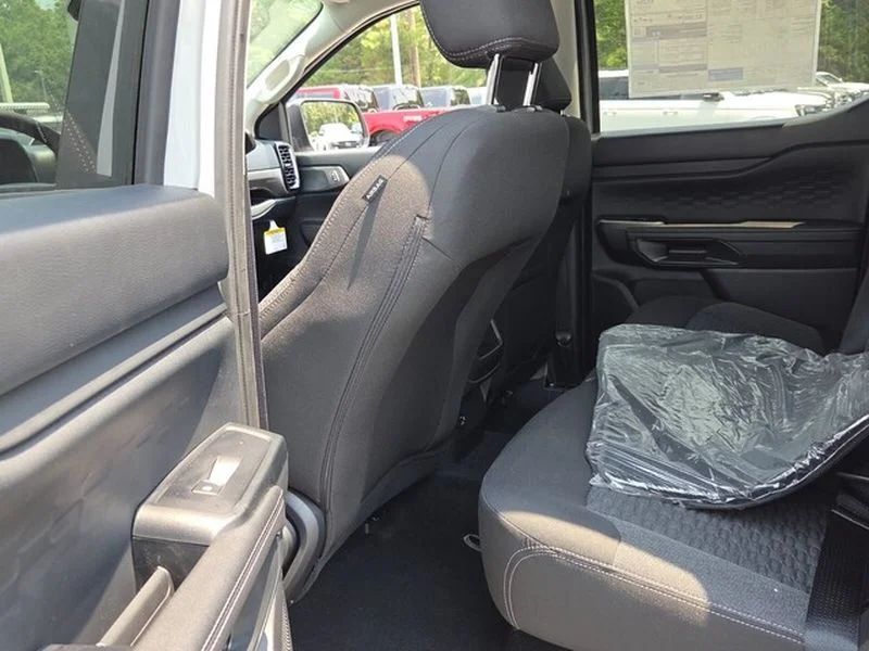 New 2026 Avalanche Ford XLT image 9