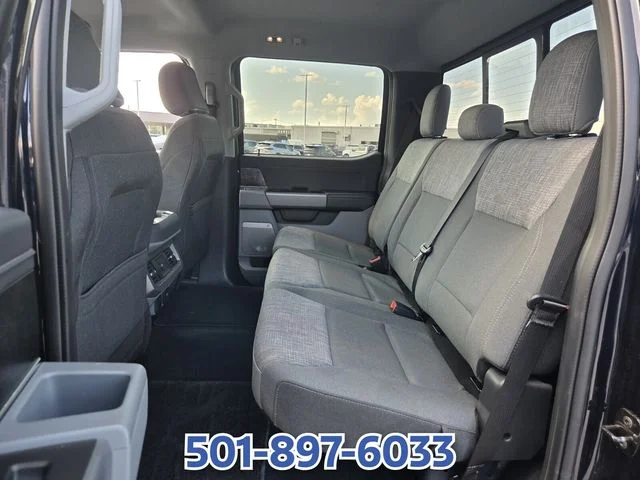 Used 2024 Blue Ford XLT image 10