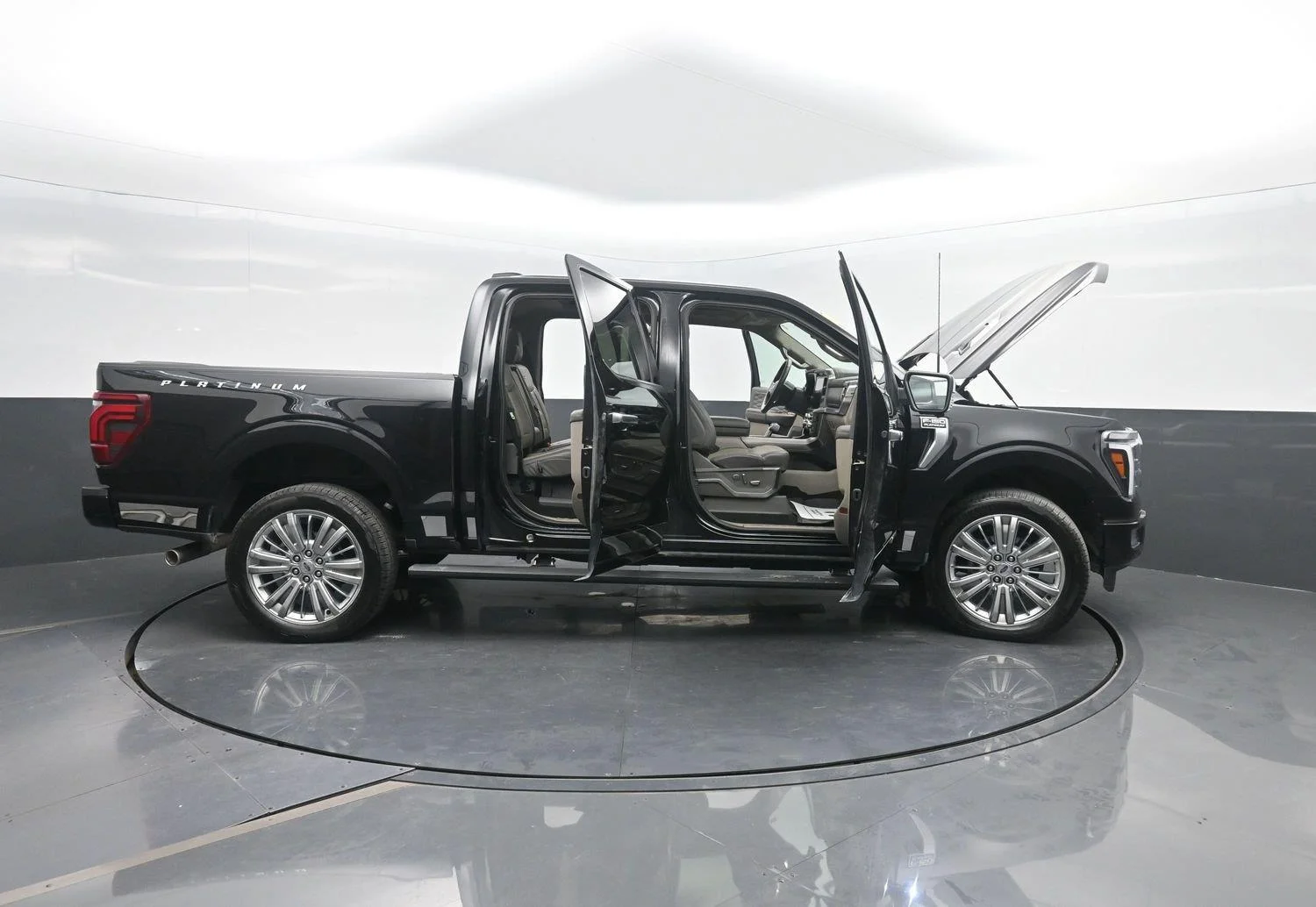 Used 2025 Agate Black Ford Platinum image 56