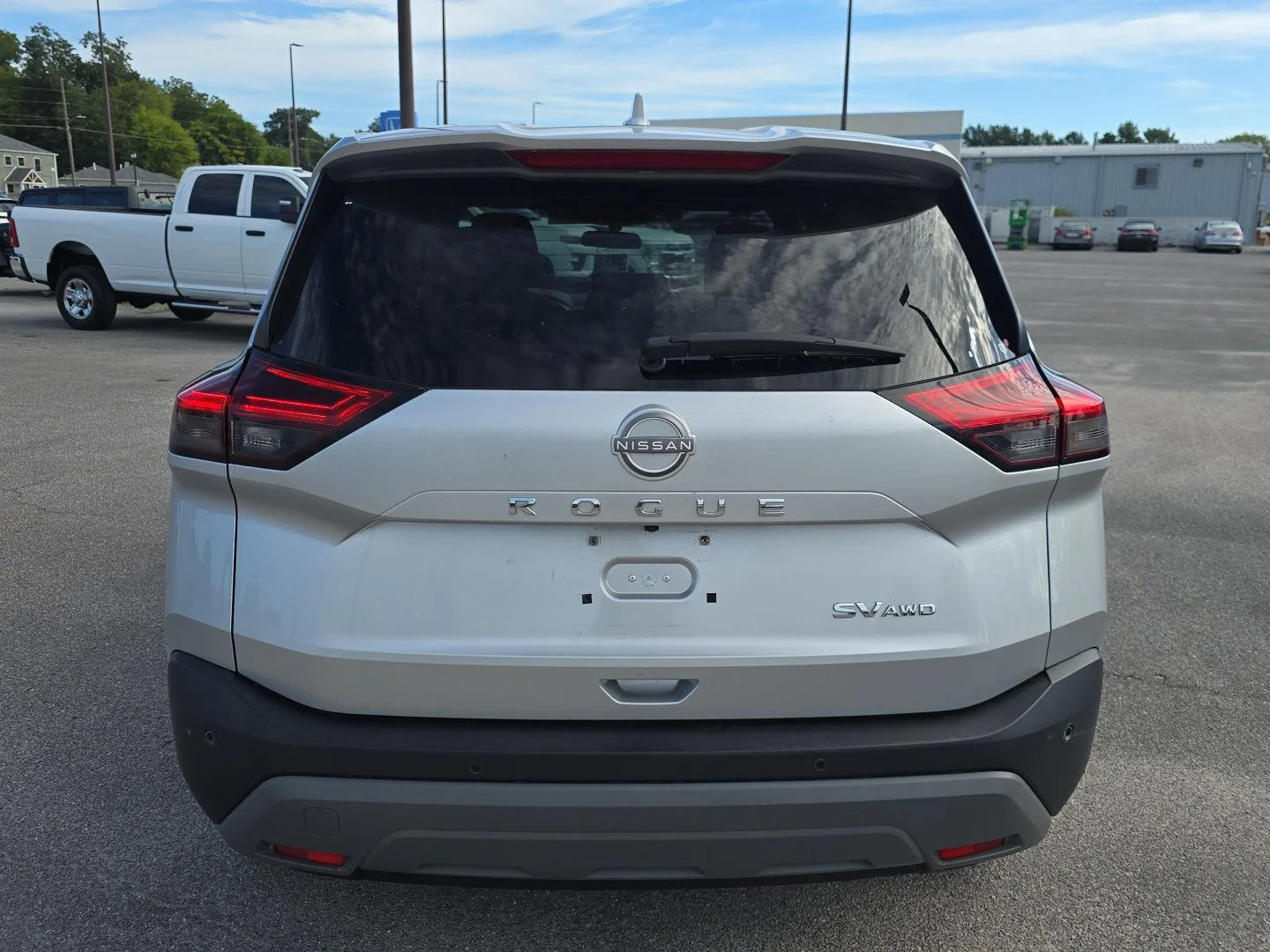 Used 2023 Brilliant Silver Metallic Nissan SV image 4