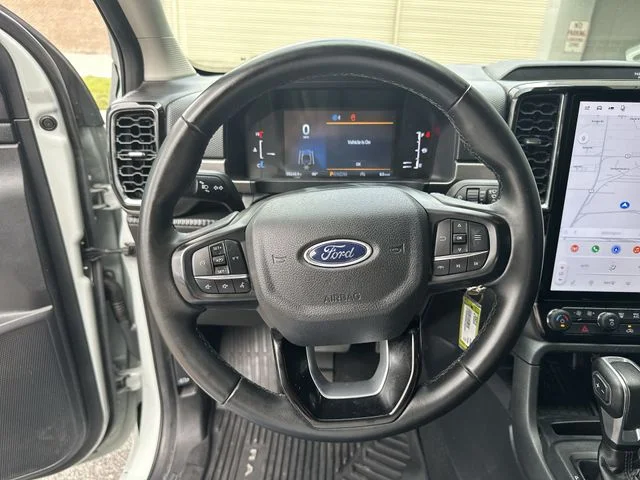 Used 2024 Green Ford XLT image 15
