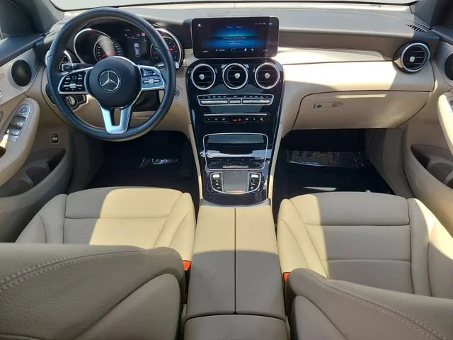 Used 2023 White Mercedes-Benz GLC 300 image 13