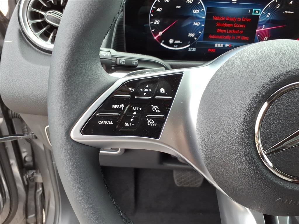 New 2026 Mountain Grey Metallic Mercedes-Benz GLB 250 image 35