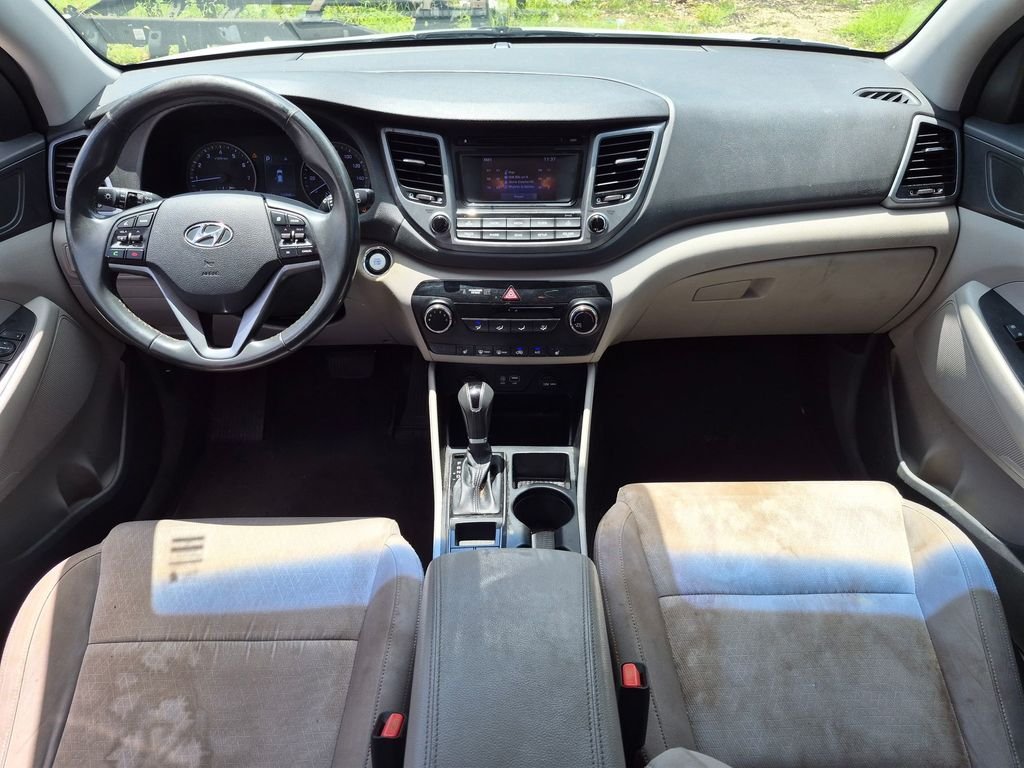 Used 2016 White Hyundai Sport image 25