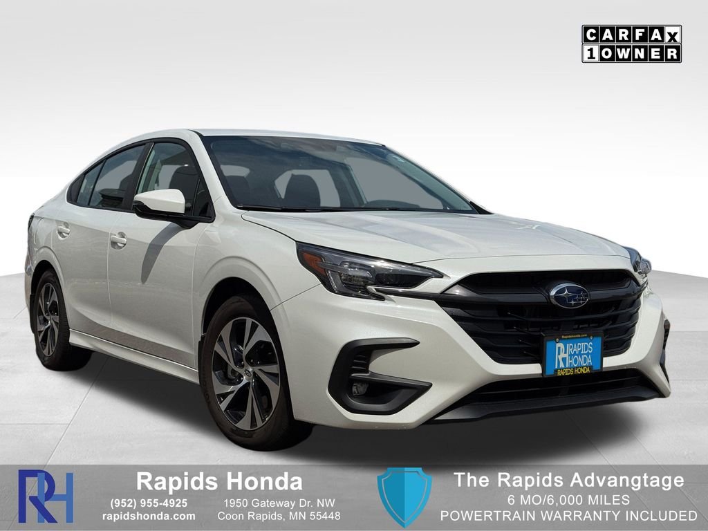 2024 Subaru Legacy Premium's photo