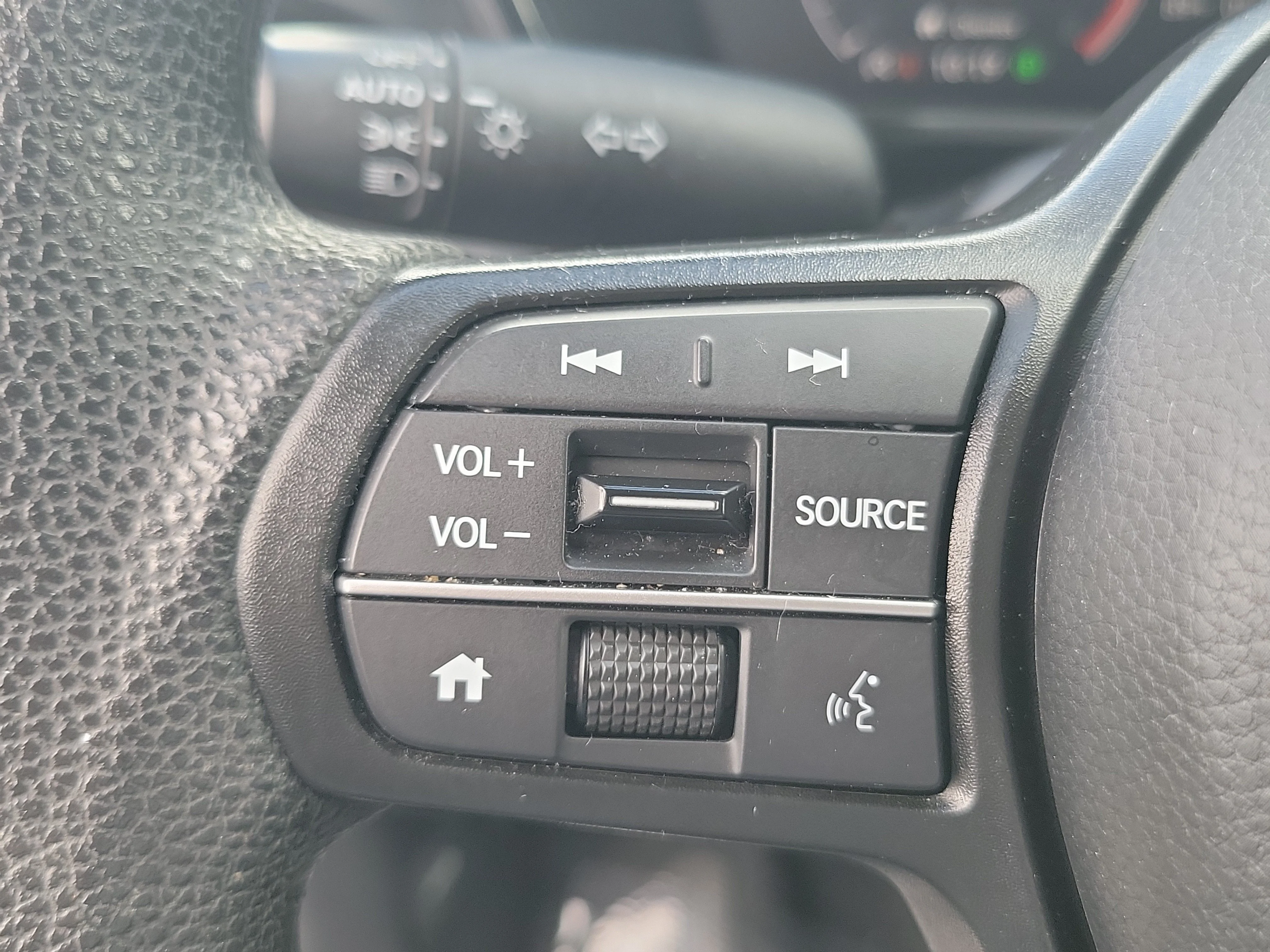 2023 Honda CR-V LX - Photo 19