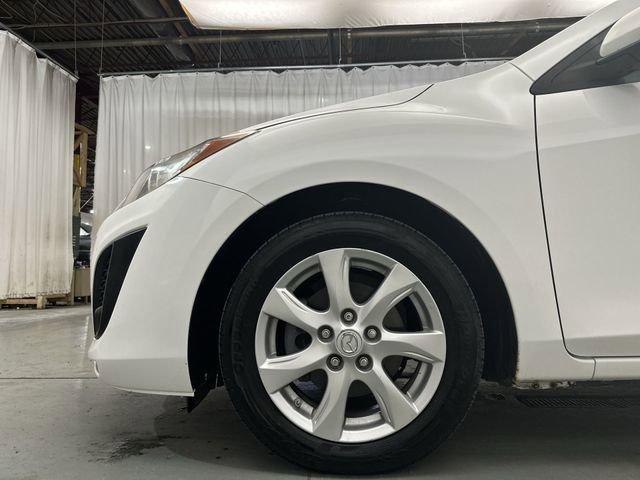 Used 2011 White Mazda i Touring image 19