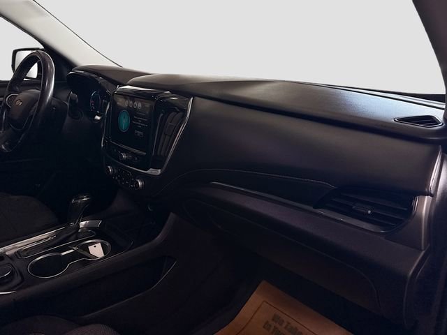 Used 2019 BLACK CURRANT METALLIC Chevrolet LT Cloth image 31