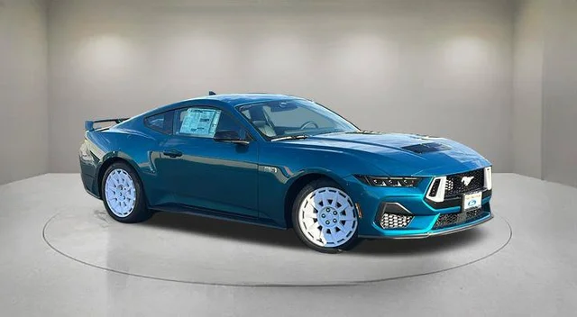 2026 Ford Mustang GT Premium Fastback