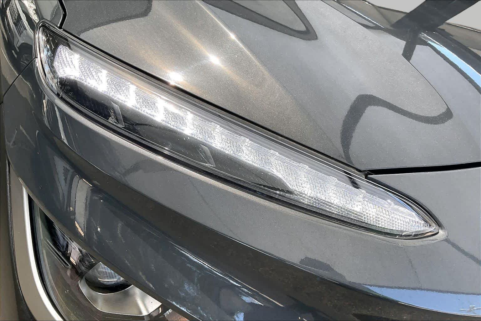 Used 2023 Ecotronic Gray Hyundai SEL image 27