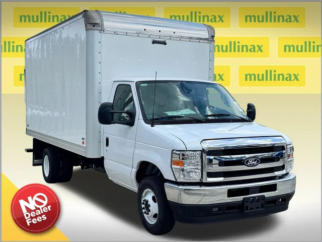 2027 Ford E-450SD Base