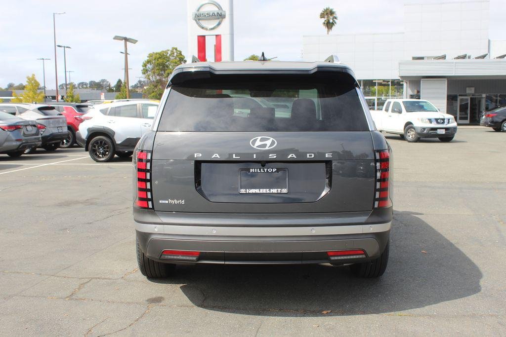 New 2026 Gray Hyundai Blue SEL 8P image 8