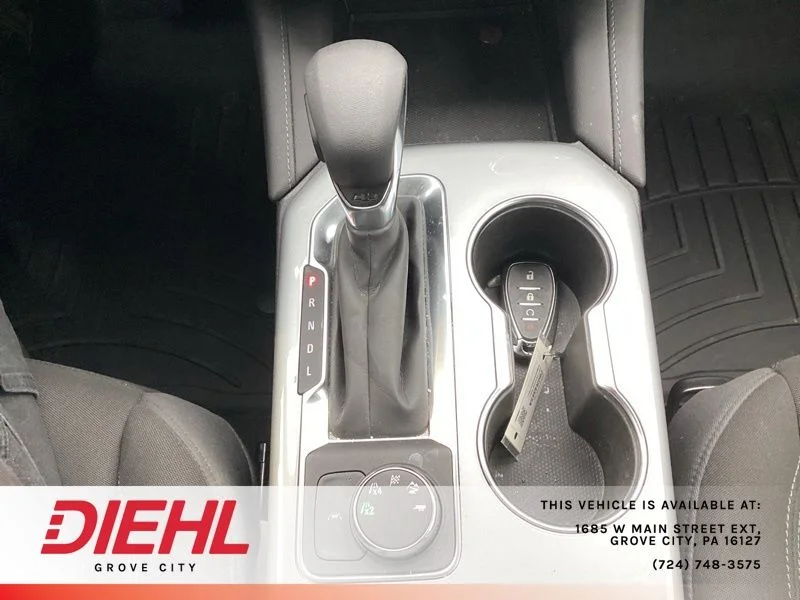 Used 2021 Silver Chevrolet LT image 23