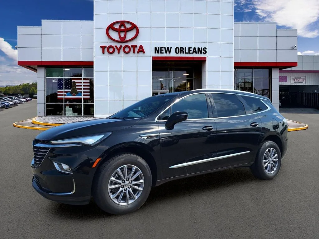 2024 Buick Enclave Essence