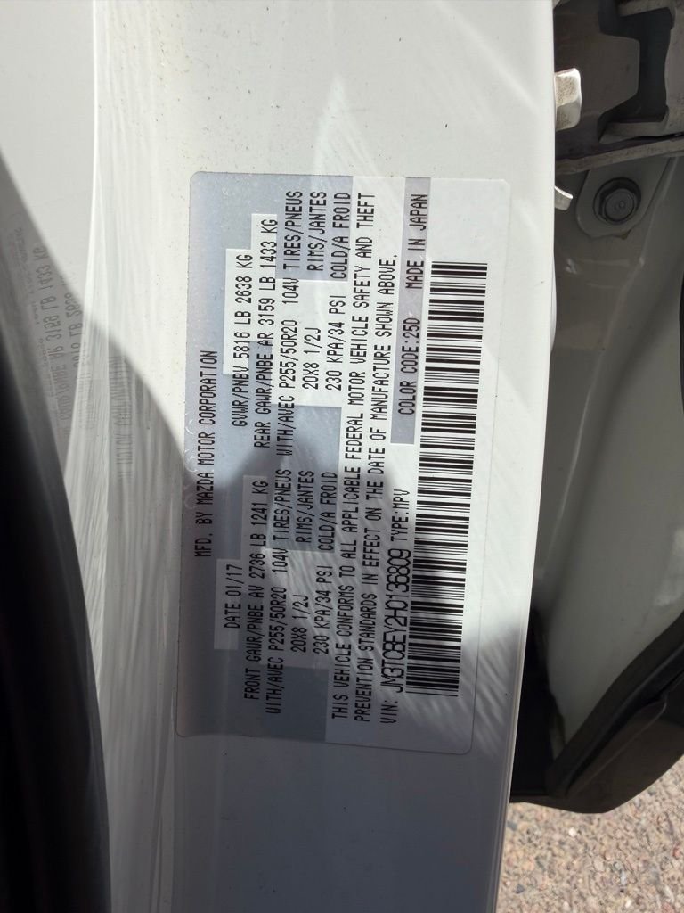 Used 2017 White Mazda Signature image 19