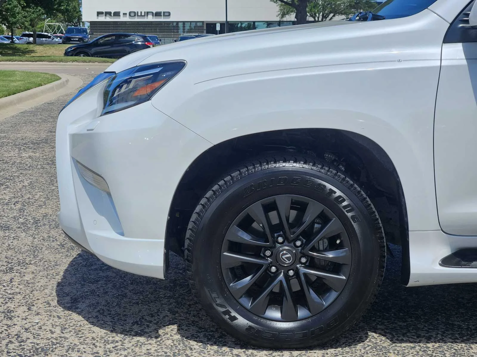 Certified Used 2021 STARFIRE PEARL Lexus Premium image 5