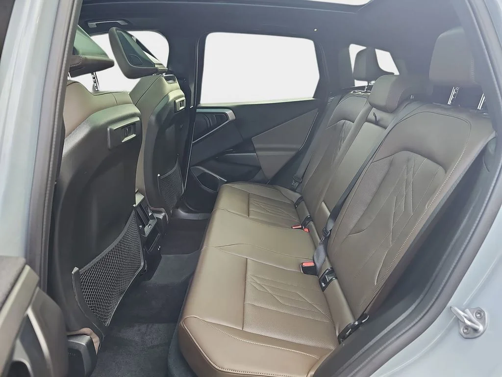 Used 2025 Gray Metallic BMW 30 xDrive image 18