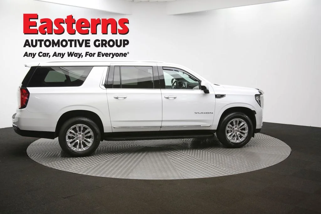 Used 2023 White GMC SLT image 48