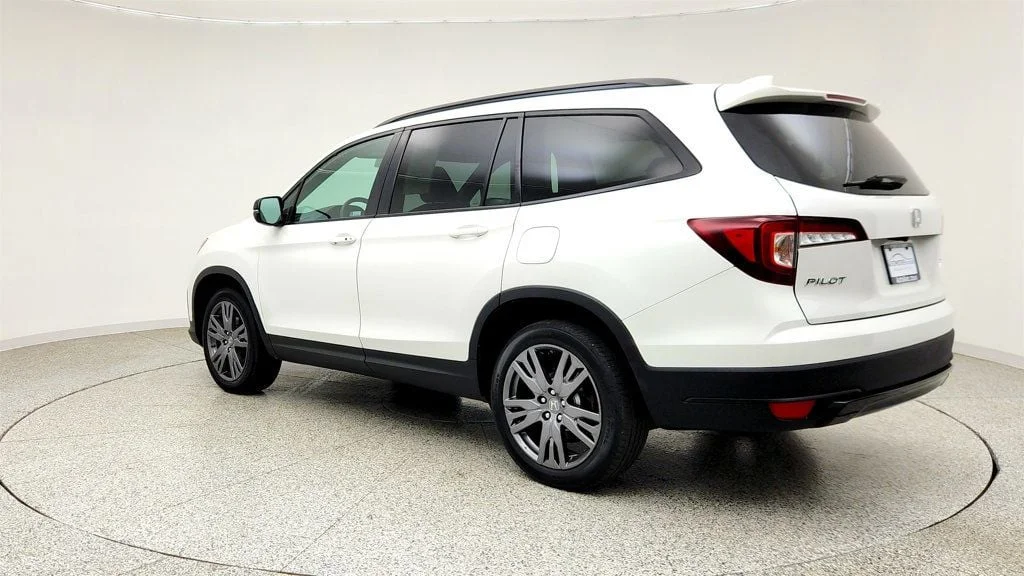 Used 2022 Platinum White Pearl Honda Sport AWD image 7
