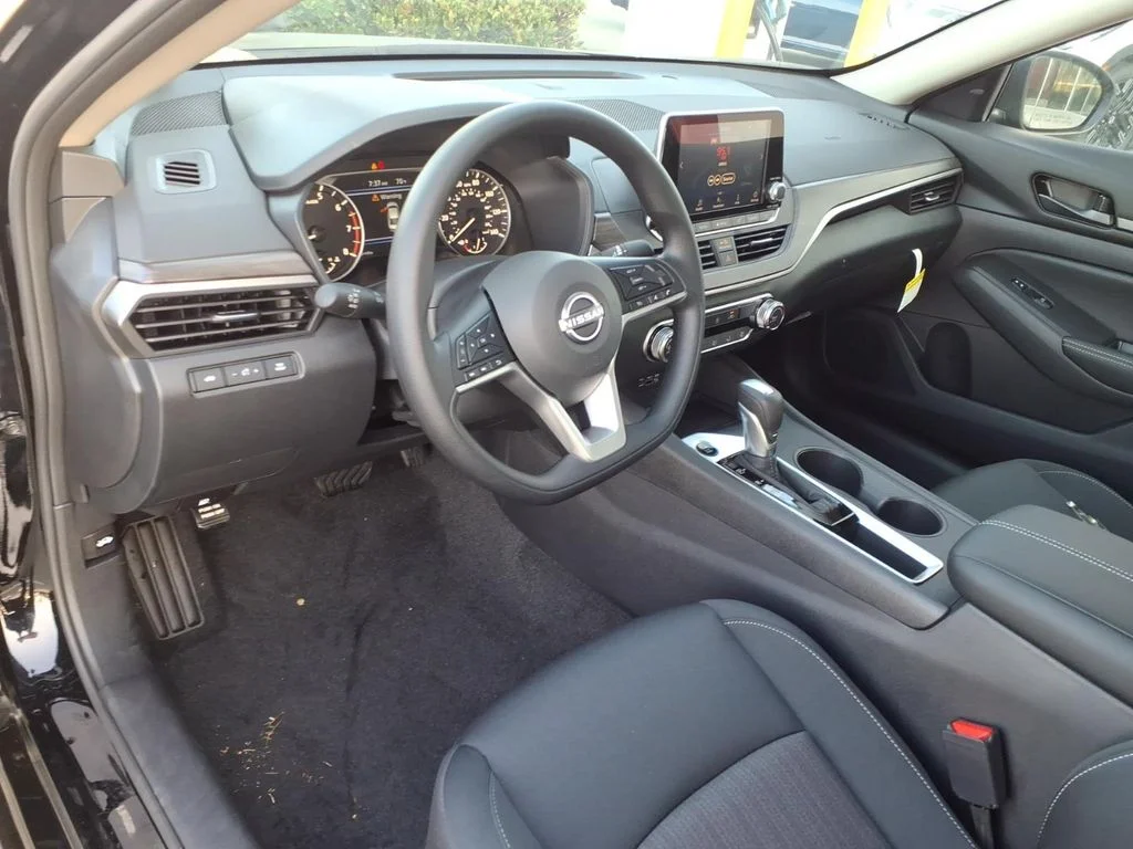 New 2026 Super Black Nissan SV image 12