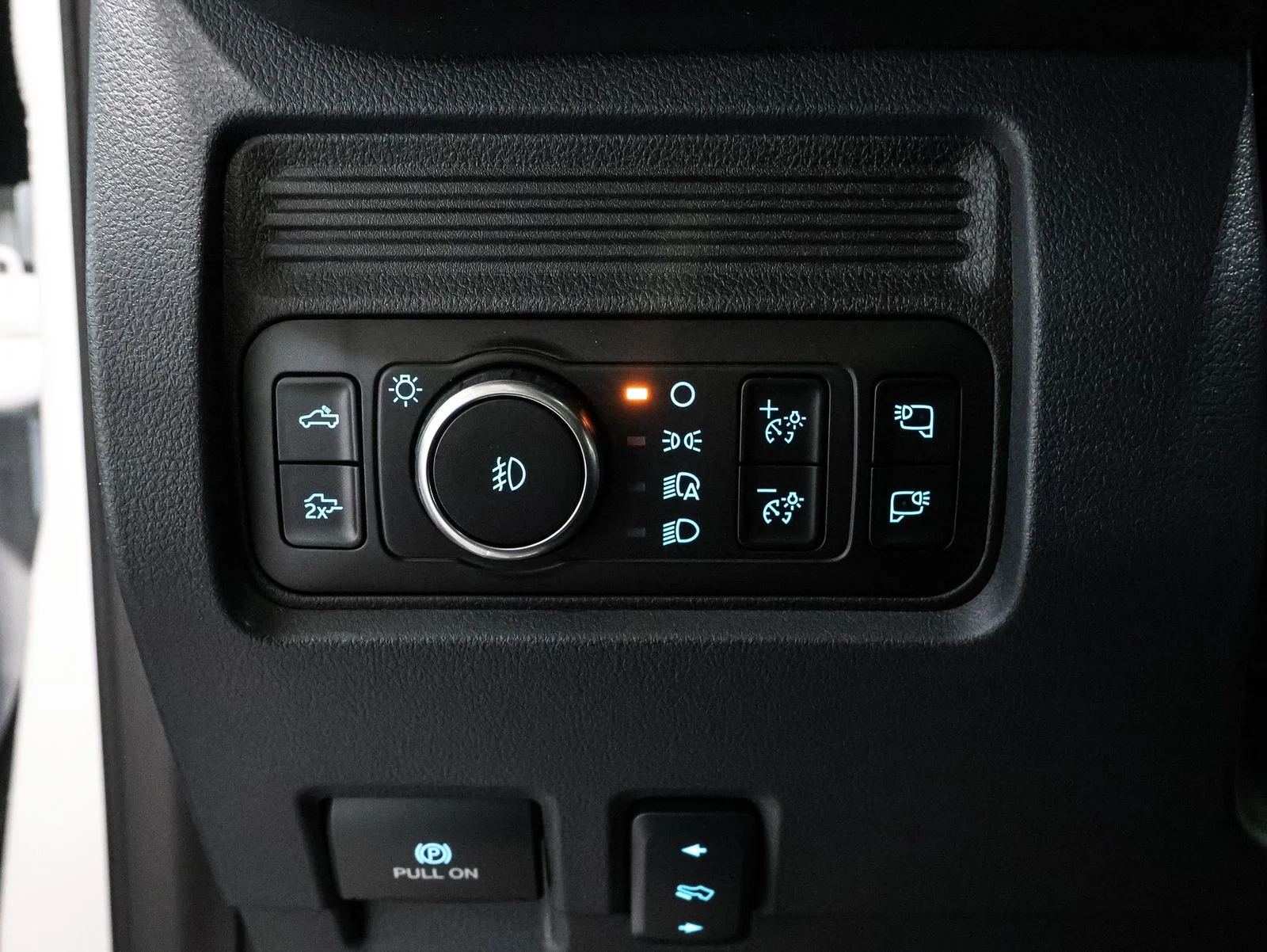 2026 Ford F-350 Super Duty Lariat - Photo 31