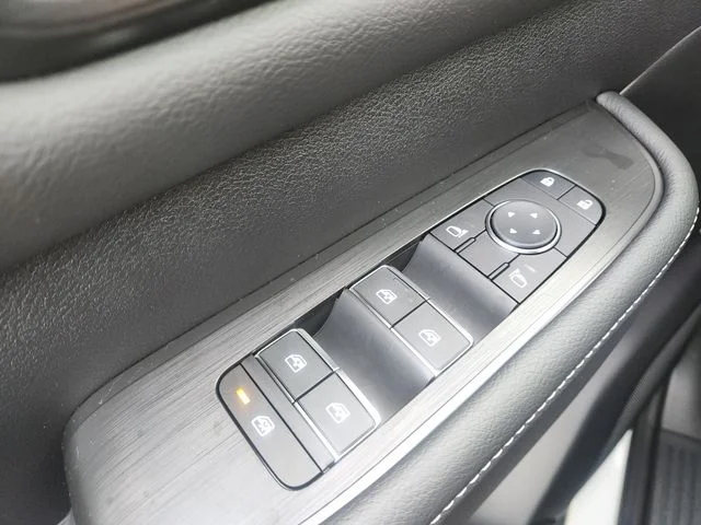 New 2026 Aspen White TriCoat Nissan SV image 20