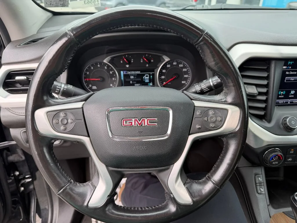 Used 2019 EBONY TWILIGHT METALLIC GMC SLE image 16