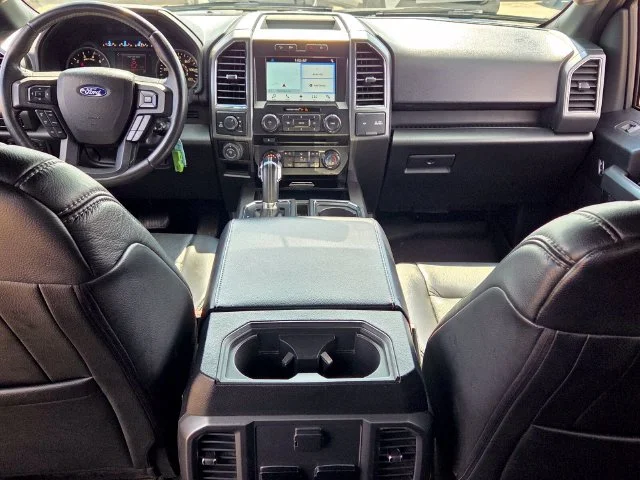 Used 2018 Blue Ford XLT image 15