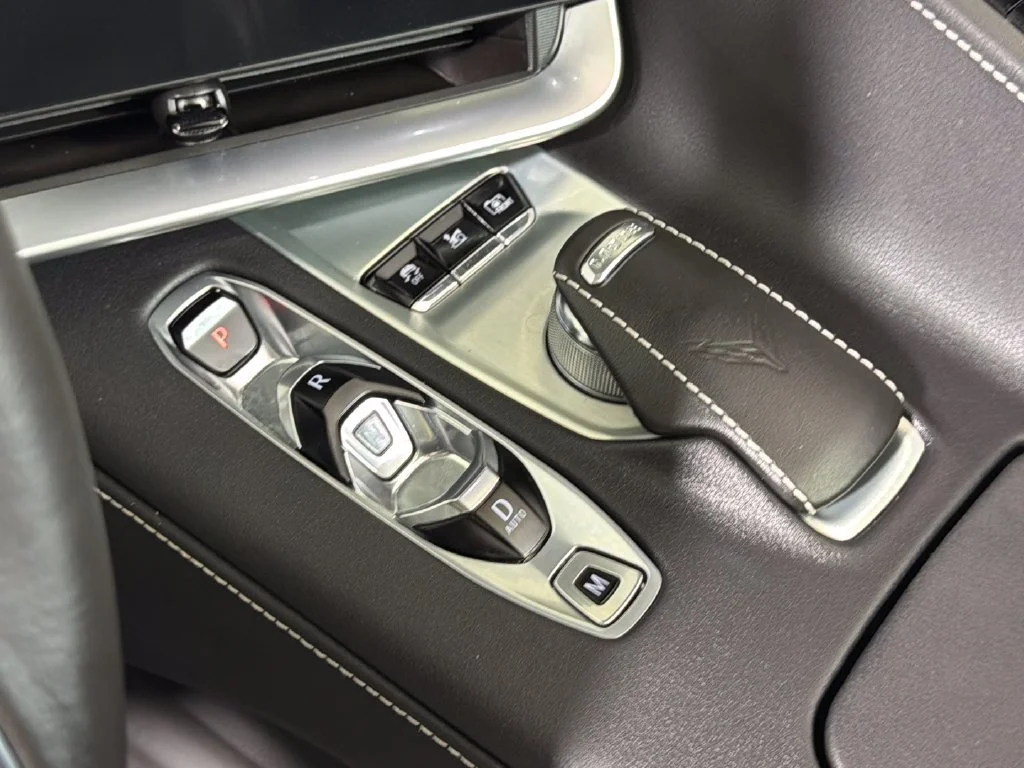 2025 Chevrolet Corvette 2LT - Photo 25