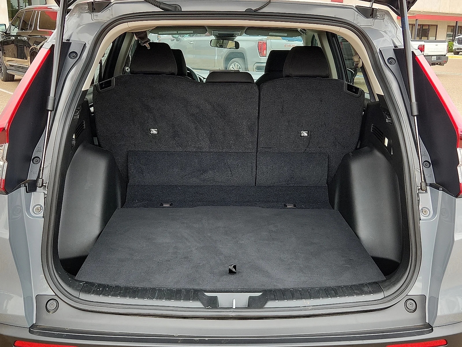 Certified Used 2025 Gray Honda LX image 9