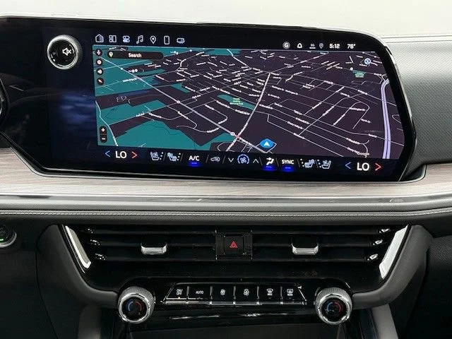 2025 Chevrolet Suburban Premier - Photo 21