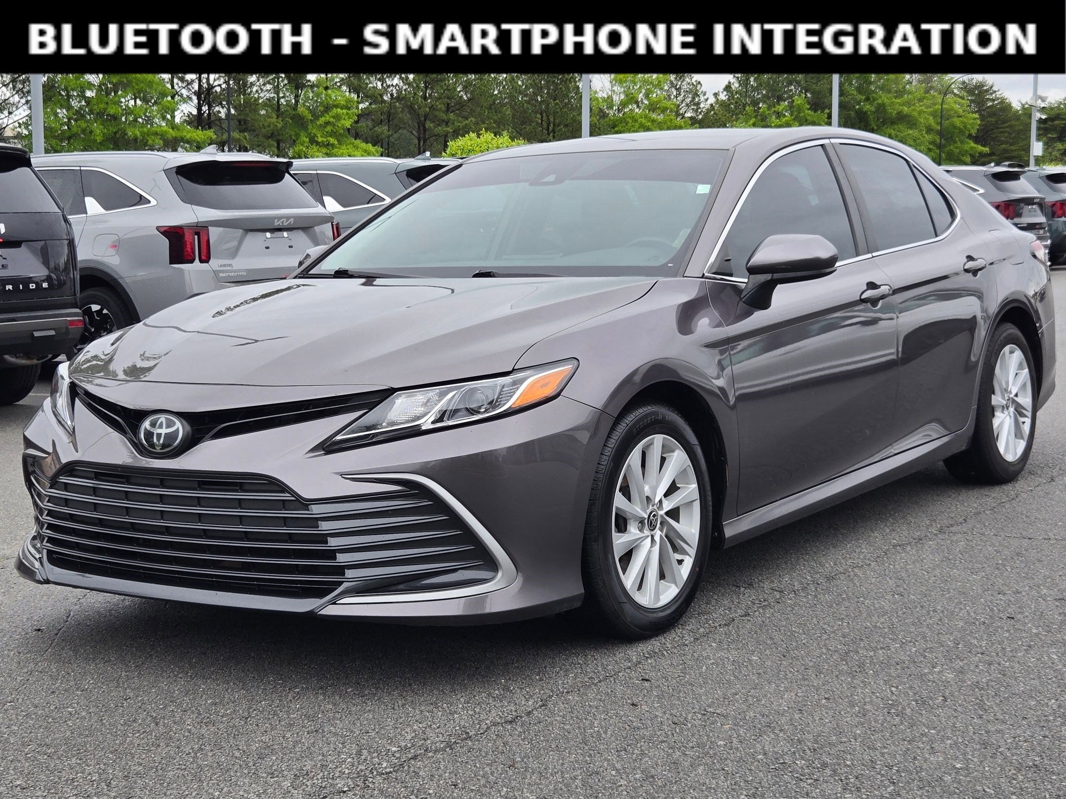 Used 2022 PREDAWN GRAY MI Toyota LE image 3