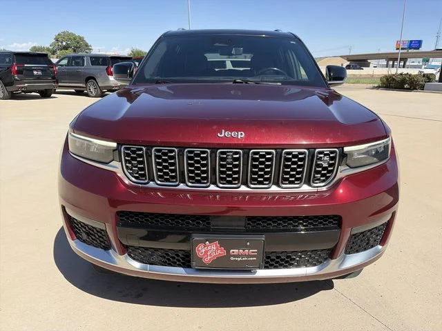 Used 2023 Red Jeep Summit image 7